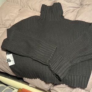 Nine West BNWT Cowl Neck oversized sweater. 001 Dull Black XXL